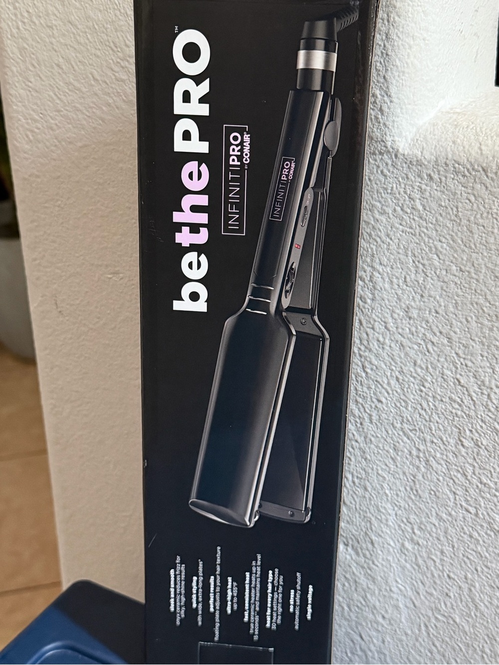 Flat Iron, New, Conair InfinitiPRO Onyx Ceramic 1.5" - Picture 2 of 5